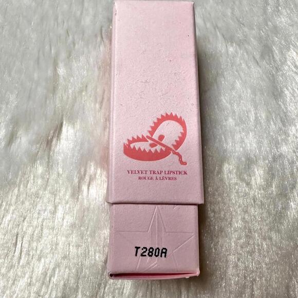 NIB Jeffree Star Grave Digger Velvet Trap Lipstick Full Size 4g - Picture 8 of 10